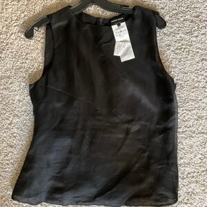 GIORGIO ARMANI SILK DONNA TOP. SIZE: IT 46 (US 10). COLOR: NAVY.